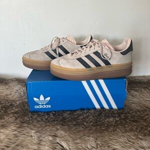 Adidas Gazelle Bold Women’s size 8